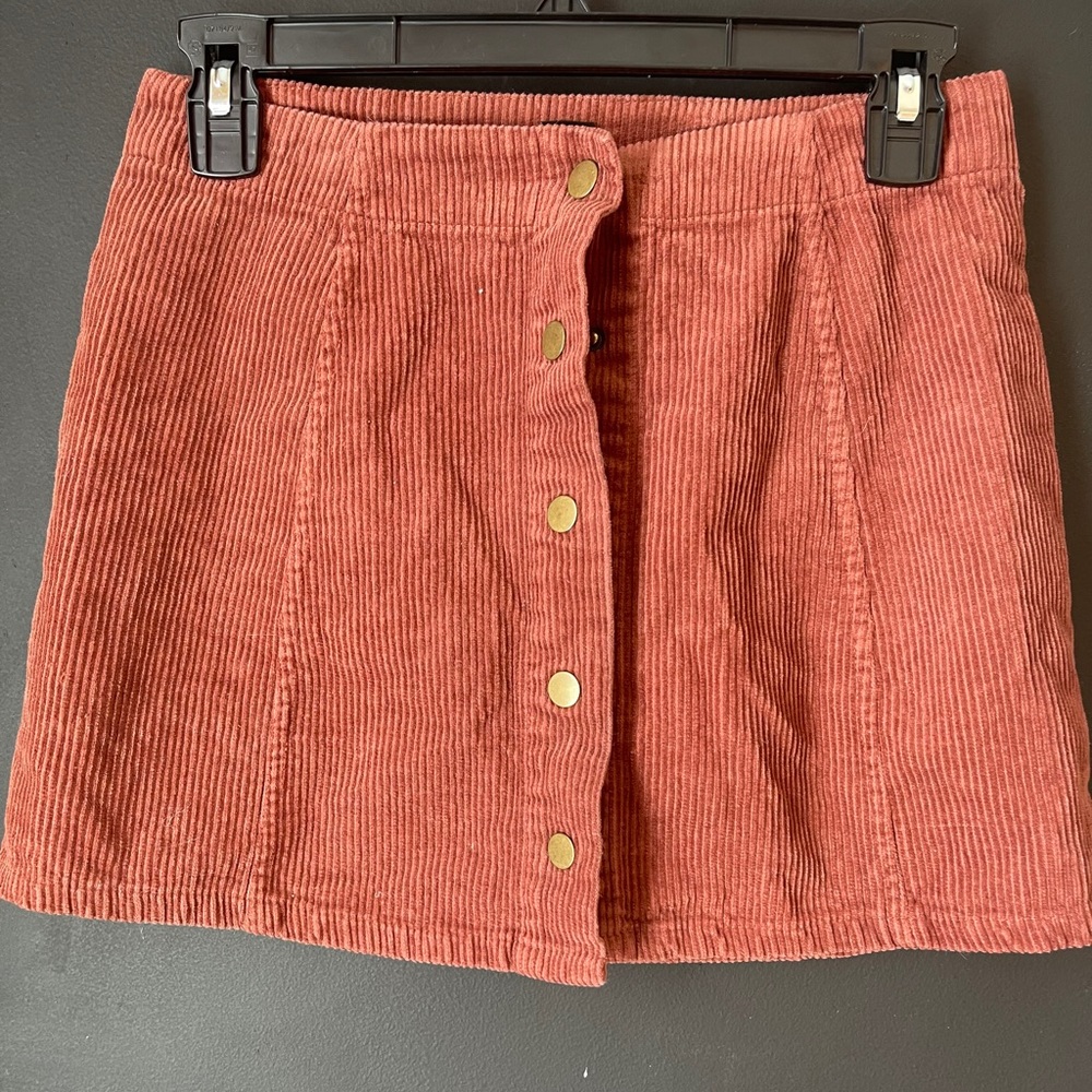Short skirt
